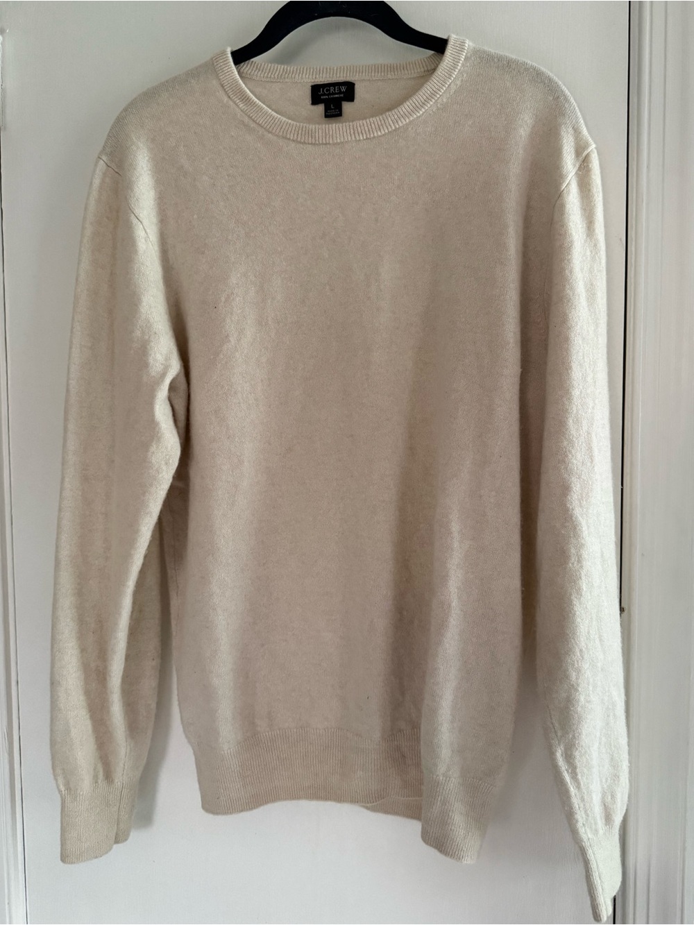 J. Crew Men’s 100% Cashmere Crewneck Sweater in Light Cream Size L